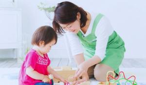 Giữ Trẻ Babysit